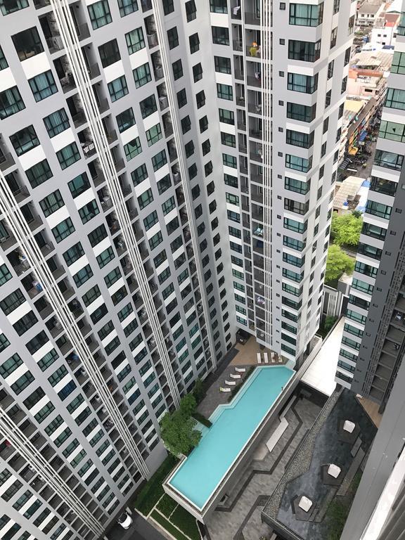 Apartamento The Base Highfl Seaview Pattaya Exterior foto