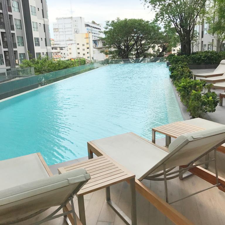 Apartamento The Base Highfl Seaview Pattaya Exterior foto