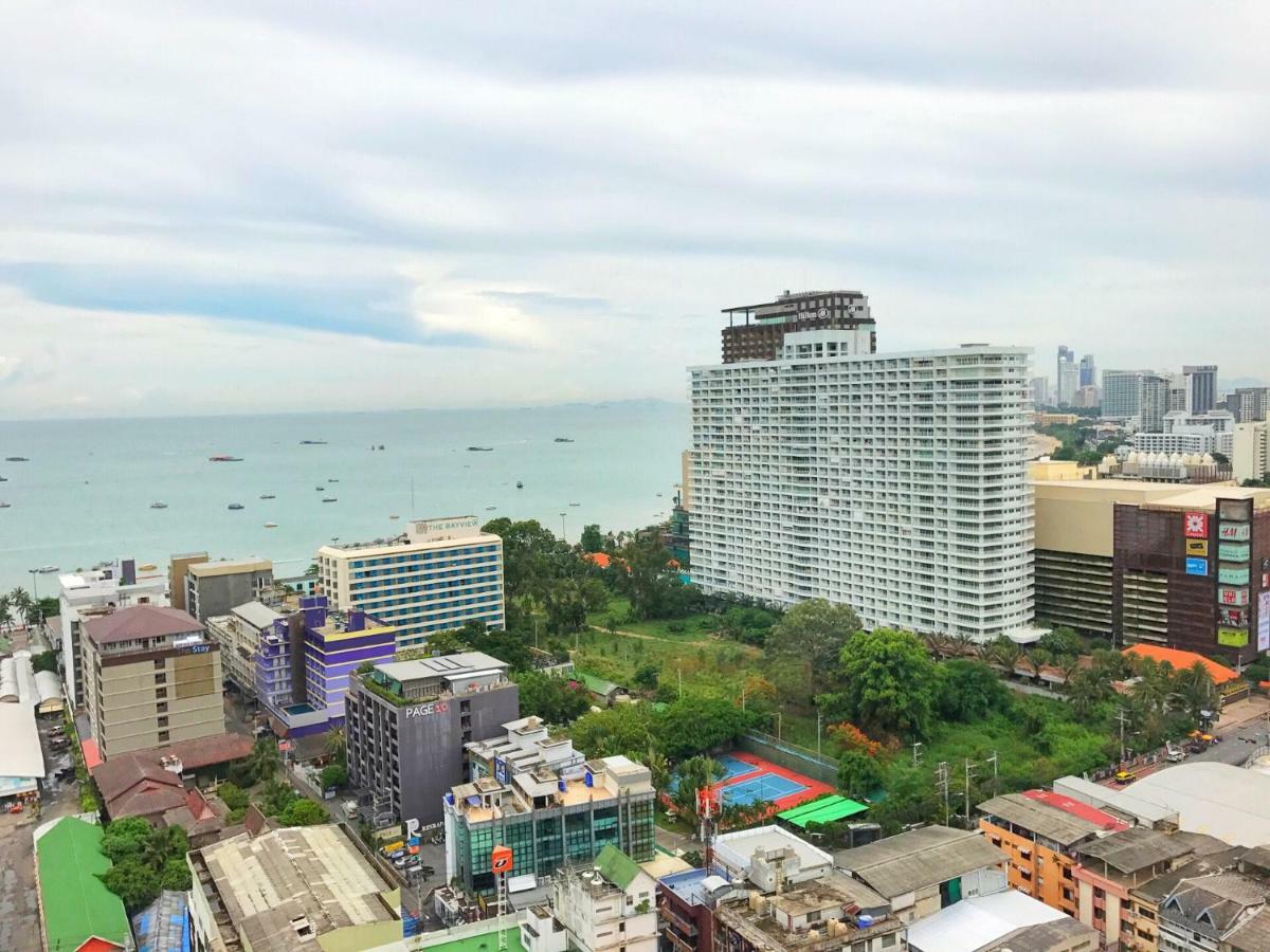 Apartamento The Base Highfl Seaview Pattaya Exterior foto