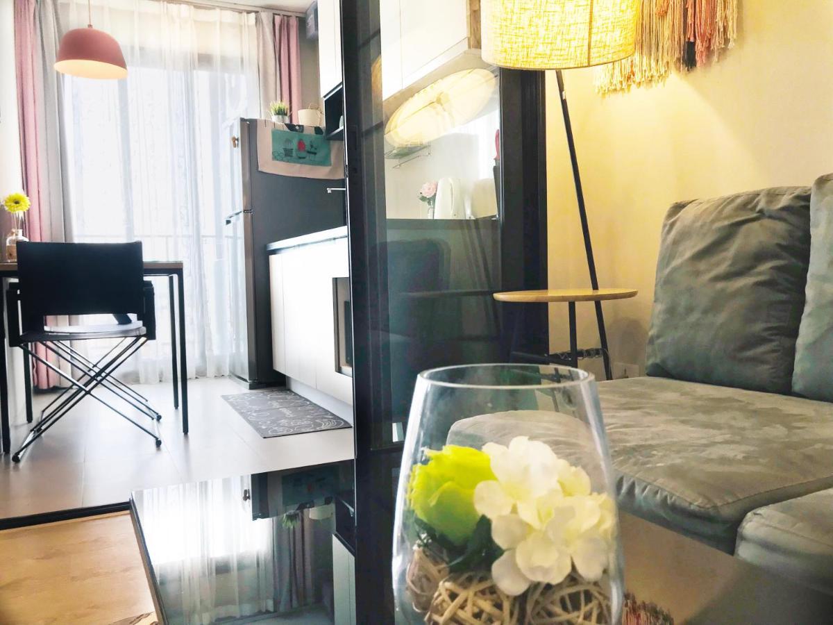 Apartamento The Base Highfl Seaview Pattaya Exterior foto